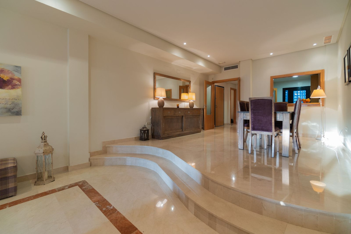 2 Bed Apartment for sale in Puerto Banús Costa Del Sol, Málaga, Spain