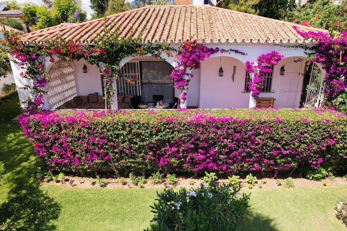 Plots for sale in Marbesa Costa Del Sol, Málaga, Spain