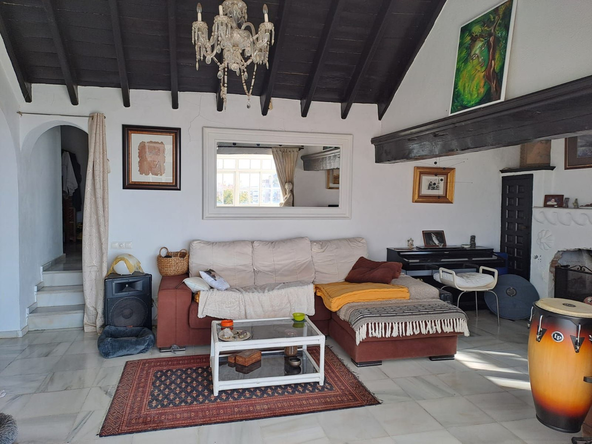 5 Bed Townhouse for sale in Torremolinos Costa Del Sol, Málaga, Spain