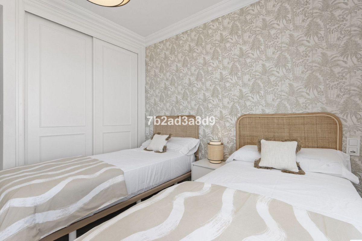 3 Bed Apartment for sale in Puerto Banús Costa Del Sol, Málaga, Spain