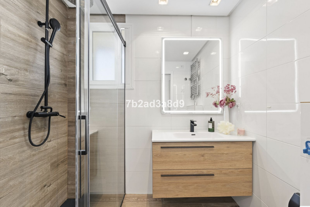 3 Bed Apartment for sale in Puerto Banús Costa Del Sol, Málaga, Spain