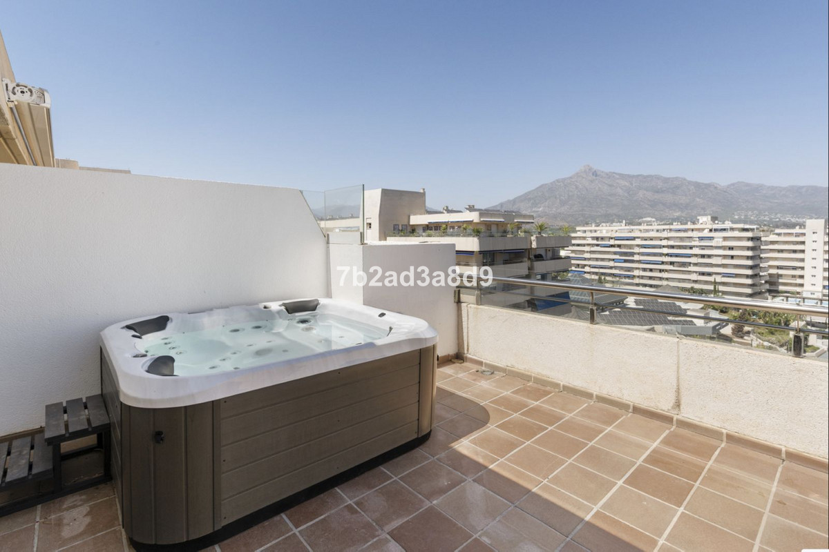 3 Bed Apartment for sale in Puerto Banús Costa Del Sol, Málaga, Spain