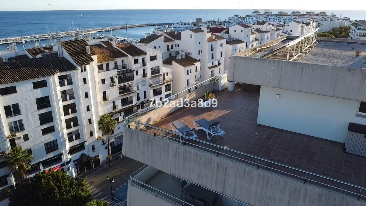 3 Bed Apartment for sale in Puerto Banús Costa Del Sol, Málaga, Spain