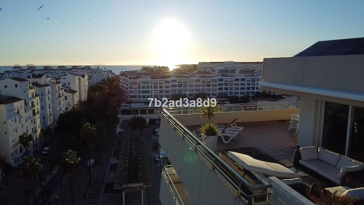 3 Bed Apartment for sale in Puerto Banús Costa Del Sol, Málaga, Spain