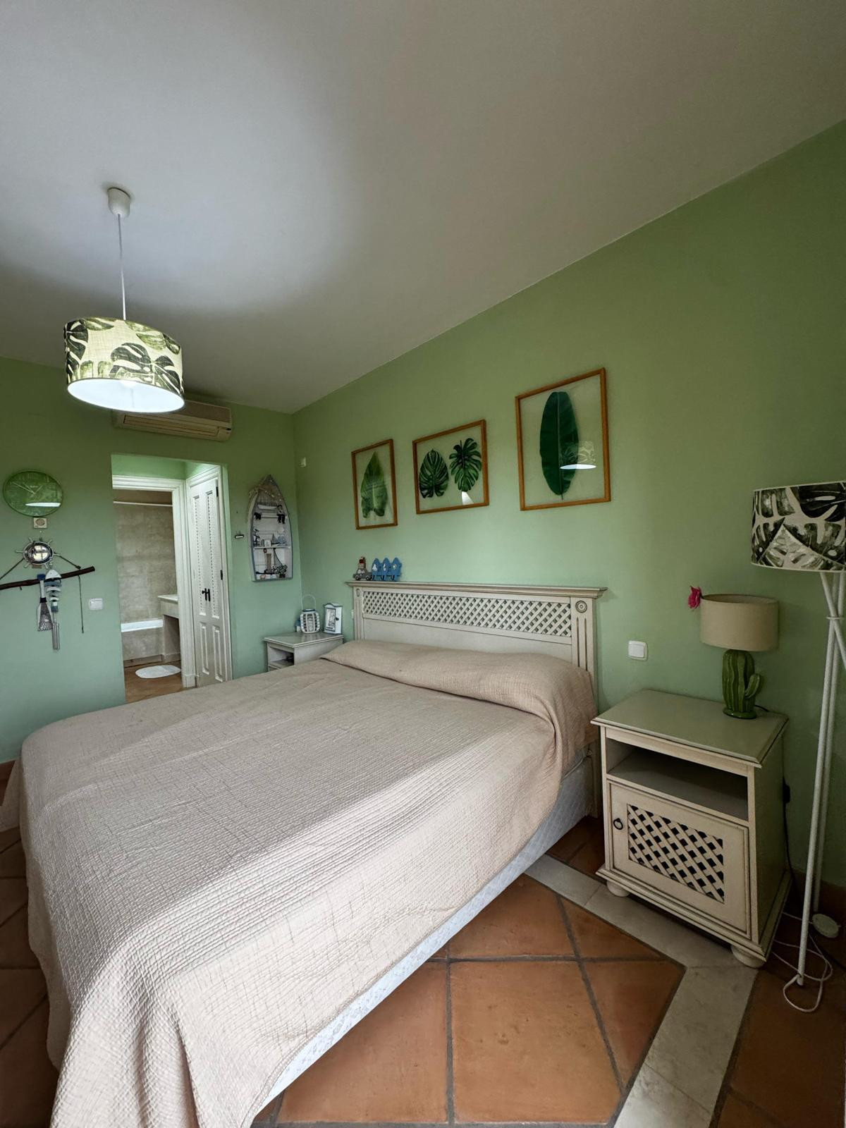 Se vende Adosada de 4 dormitorios en Costa Del Sol, Cadiz, España