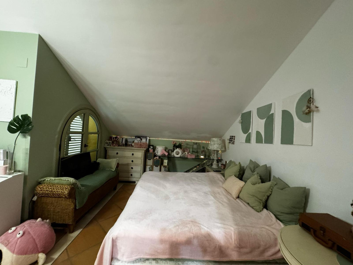 Se vende Adosada de 4 dormitorios en Costa Del Sol, Cadiz, España
