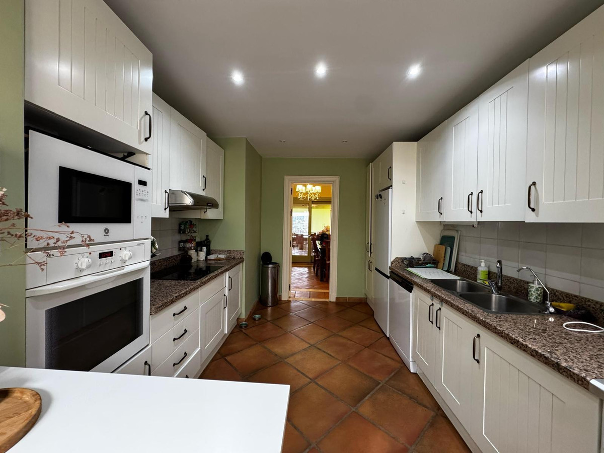 Se vende Adosada de 4 dormitorios en Costa Del Sol, Cadiz, España