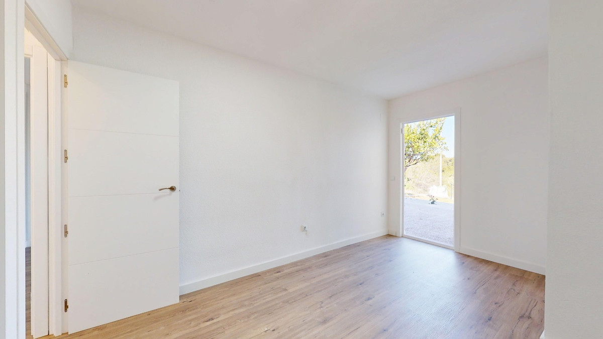 2 Bed Townhouse for sale in Villamartin Costa Blanca, Alicante, Spain