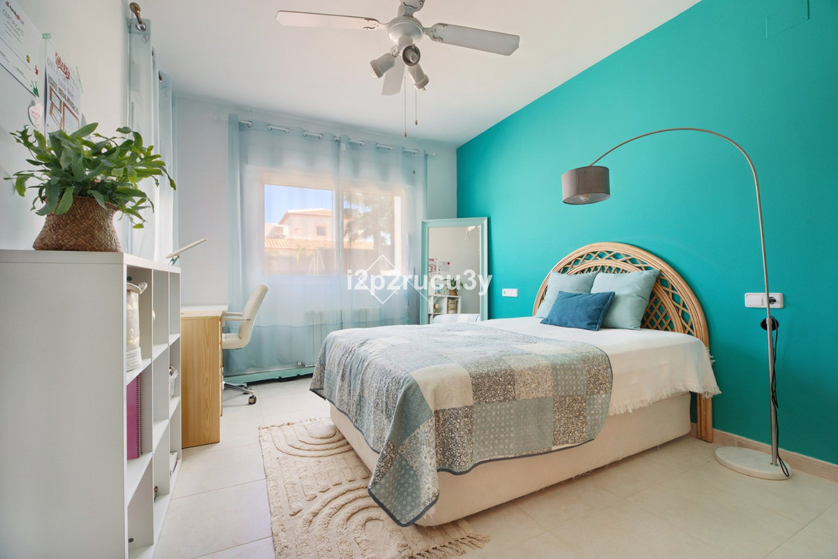 5 Bed Townhouse for sale in Javea Costa Blanca, Alicante, Spain