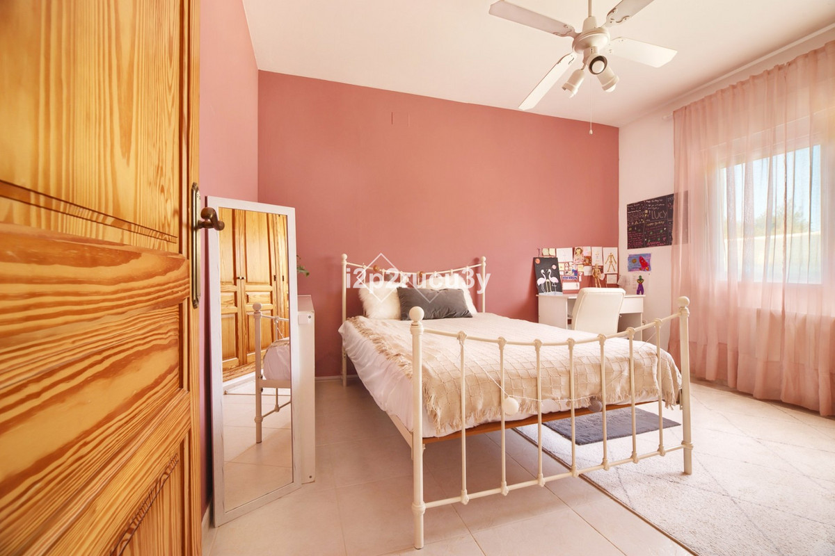 5 Bed Townhouse for sale in Javea Costa Blanca, Alicante, Spain