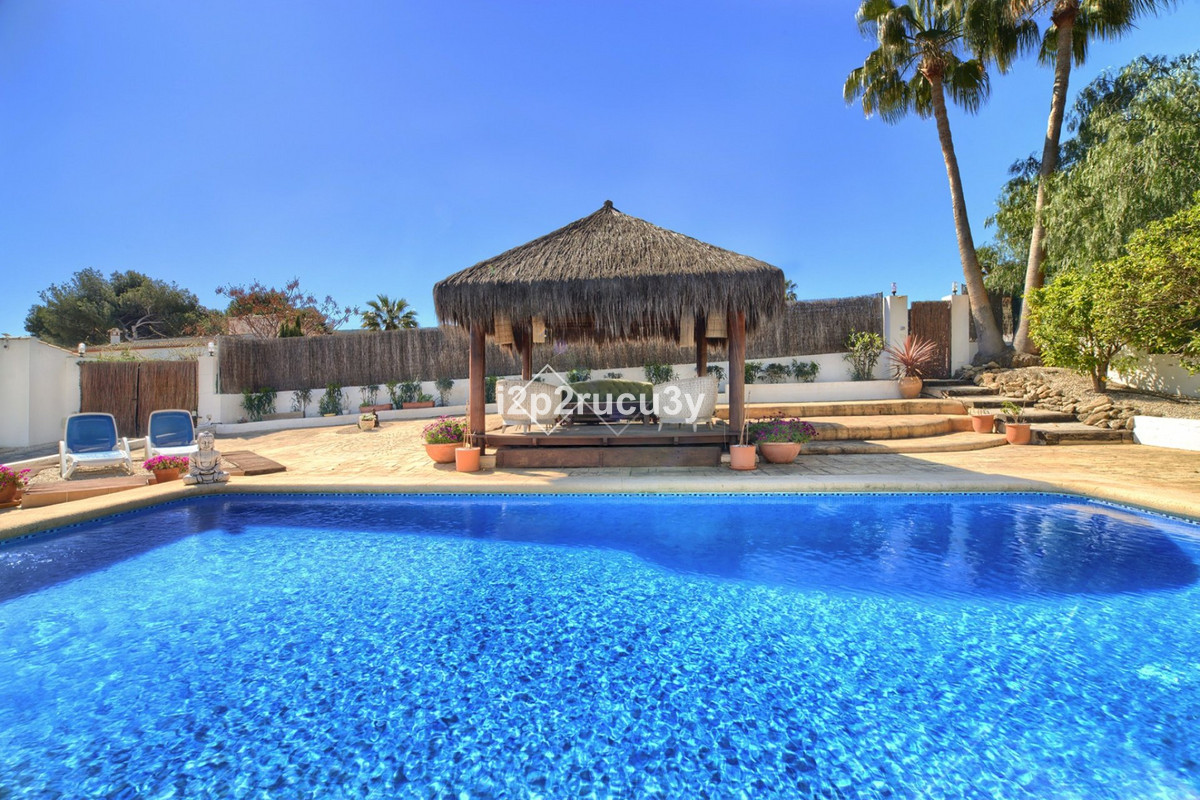 5 Bed Townhouse for sale in Javea Costa Blanca, Alicante, Spain