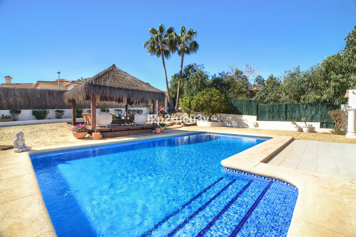 5 Bed Townhouse for sale in Javea Costa Blanca, Alicante, Spain