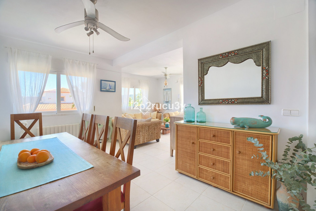 5 Bed Townhouse for sale in Javea Costa Blanca, Alicante, Spain