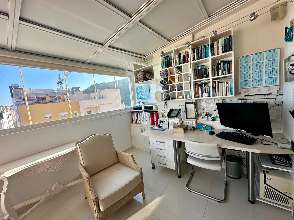 Se vende Apartamento Planta Media de 2 dormitorios en Costa Blanca, Alicante, España