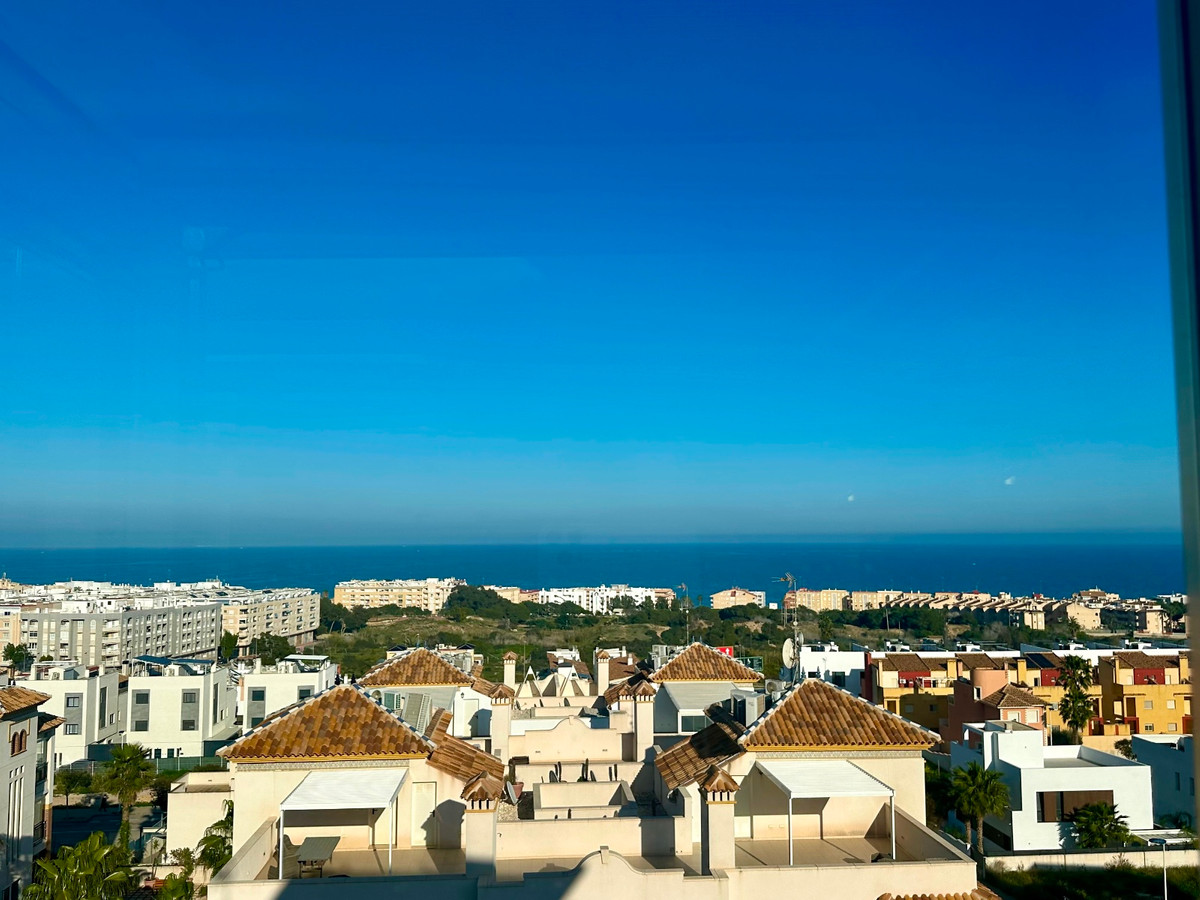 Se vende Apartamento Planta Media de 2 dormitorios en Costa Blanca, Alicante, España