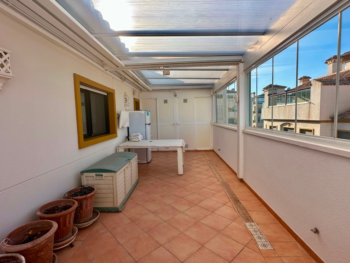 Se vende Apartamento Planta Media de 2 dormitorios en Costa Blanca, Alicante, España