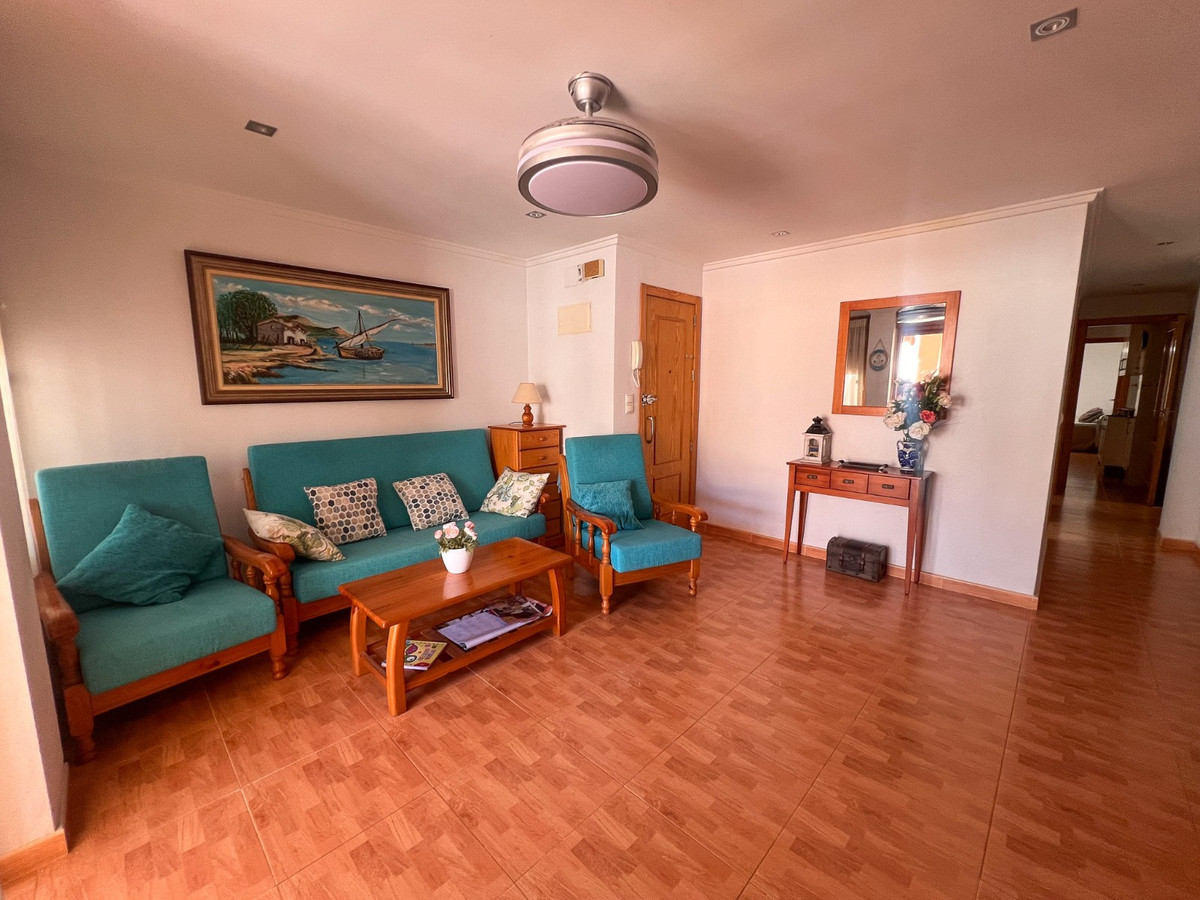 3 Bed Apartment for sale in Guardamar Del Segura Costa Blanca, Alicante, Spain