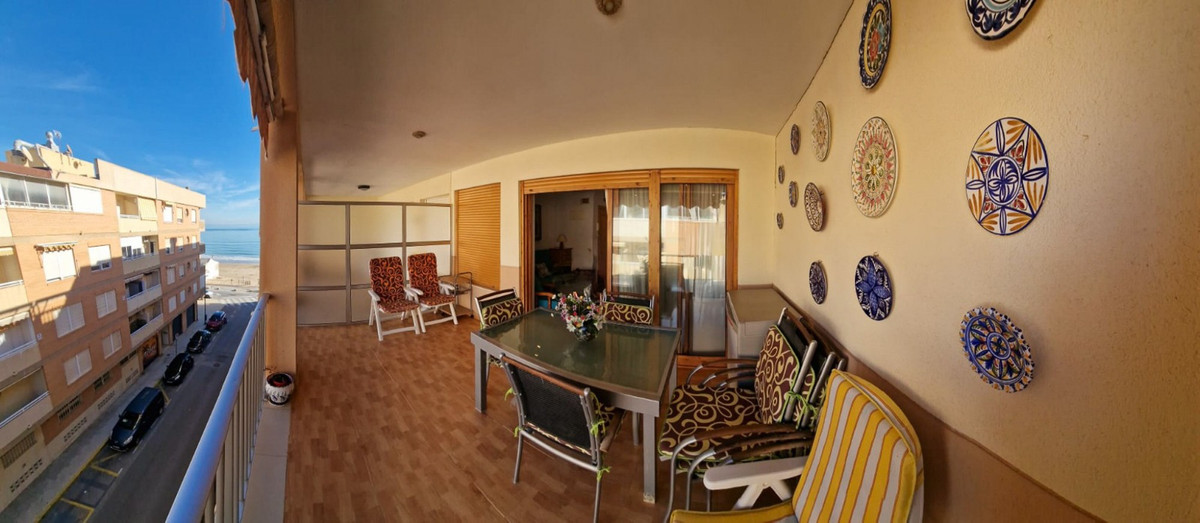 3 Bed Apartment for sale in Guardamar Del Segura Costa Blanca, Alicante, Spain