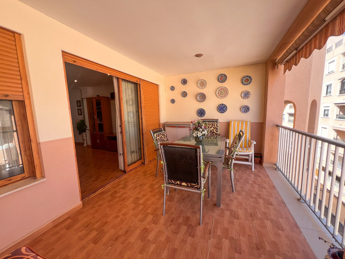 3 Bed Apartment for sale in Guardamar Del Segura Costa Blanca, Alicante, Spain