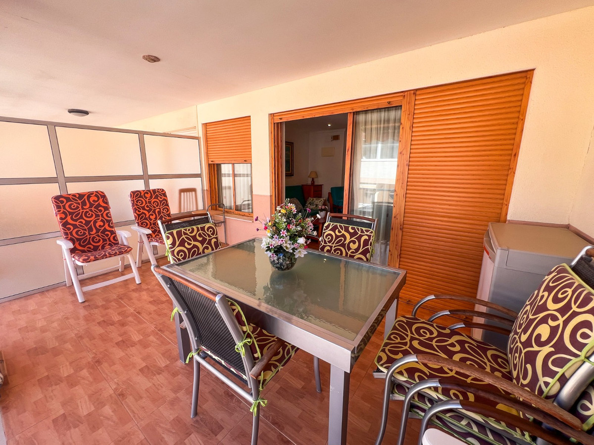 3 Bed Apartment for sale in Guardamar Del Segura Costa Blanca, Alicante, Spain
