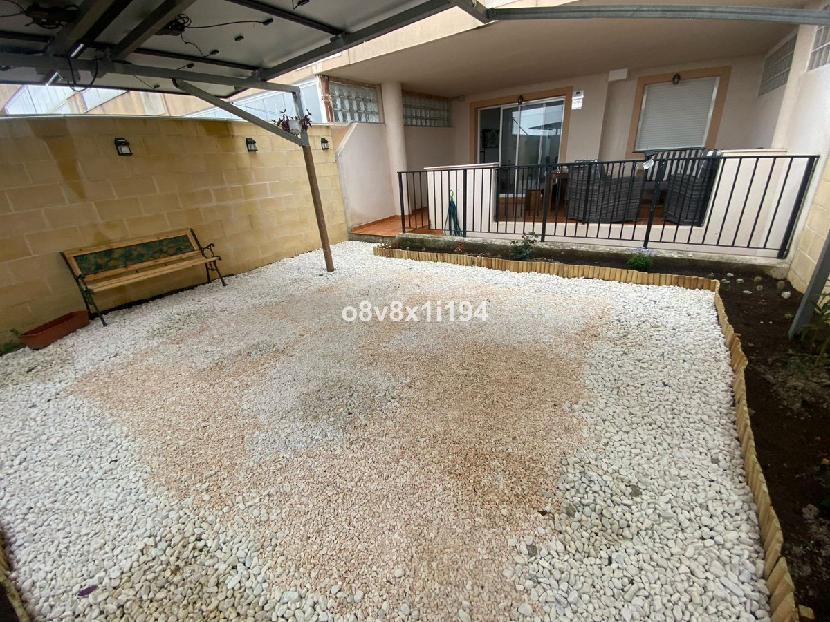 3 Bed Apartment for sale in Casares Costa Del Sol, Málaga, Spain