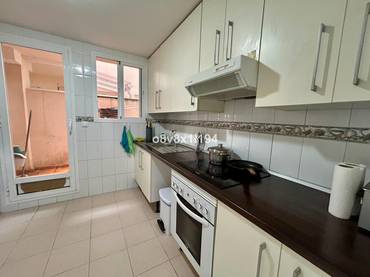 3 Bed Apartment for sale in Casares Costa Del Sol, Málaga, Spain