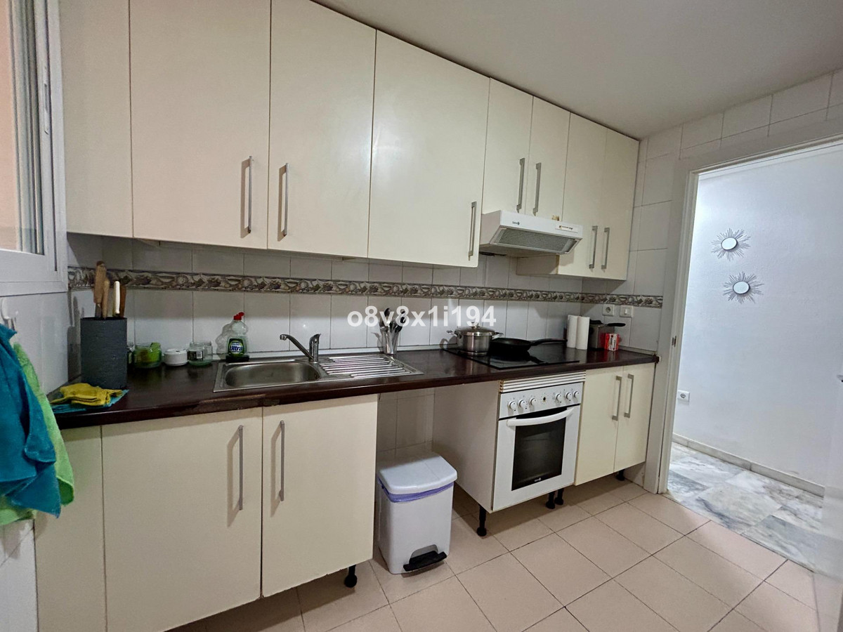 3 Bed Apartment for sale in Casares Costa Del Sol, Málaga, Spain