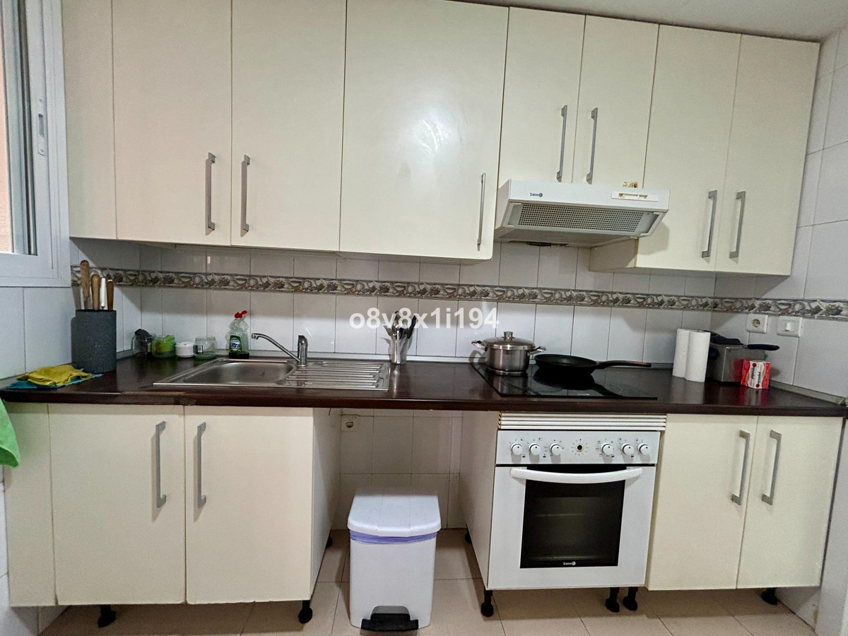 3 Bed Apartment for sale in Casares Costa Del Sol, Málaga, Spain