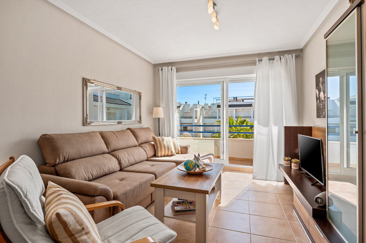 2 Bed Apartment for sale in La Veleta Costa Blanca, Alicante, Spain