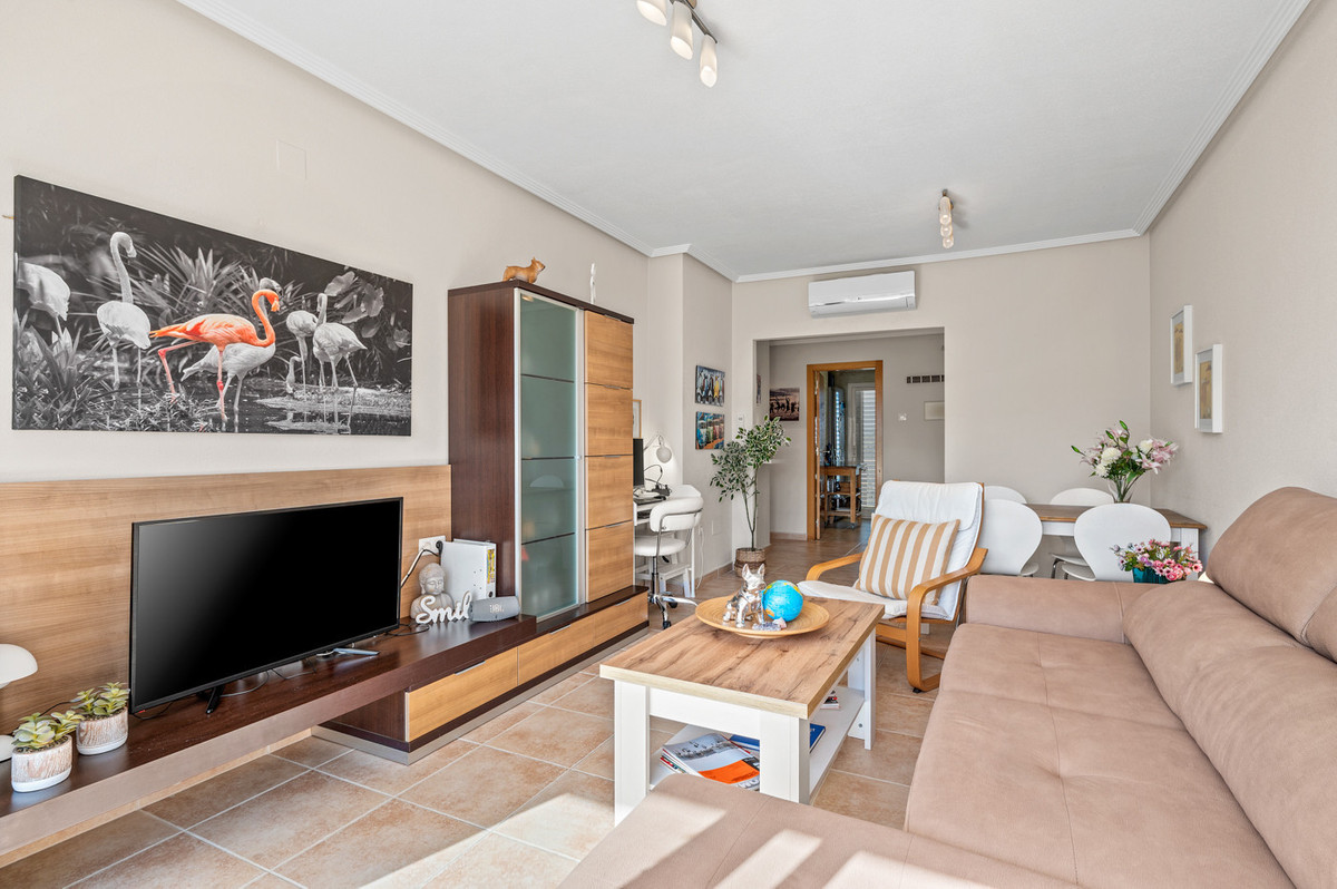 2 Bed Apartment for sale in La Veleta Costa Blanca, Alicante, Spain