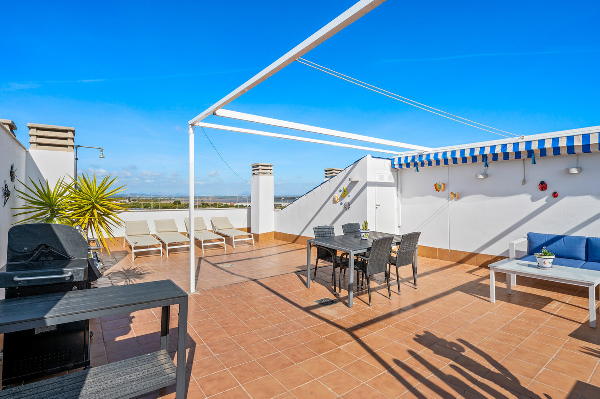 2 Bed Apartment for sale in La Veleta Costa Blanca, Alicante, Spain
