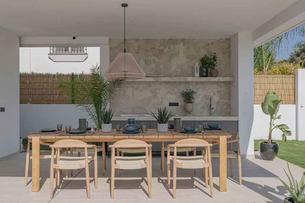 Se vende Villa - Chalet de 4 dormitorios en Costa Del Sol, Málaga, España