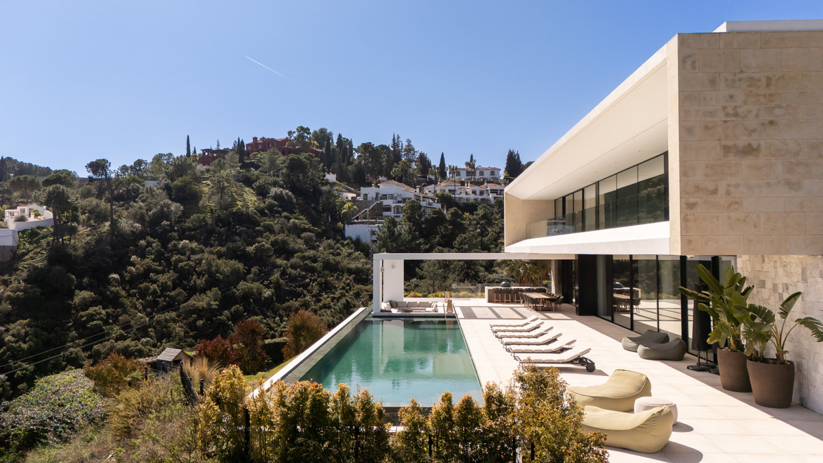 Se vende Villa - Chalet de 7 dormitorios en Costa Del Sol, Málaga, España