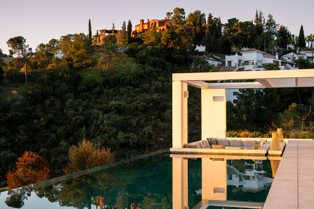 Se vende Villa - Chalet de 7 dormitorios en Costa Del Sol, Málaga, España