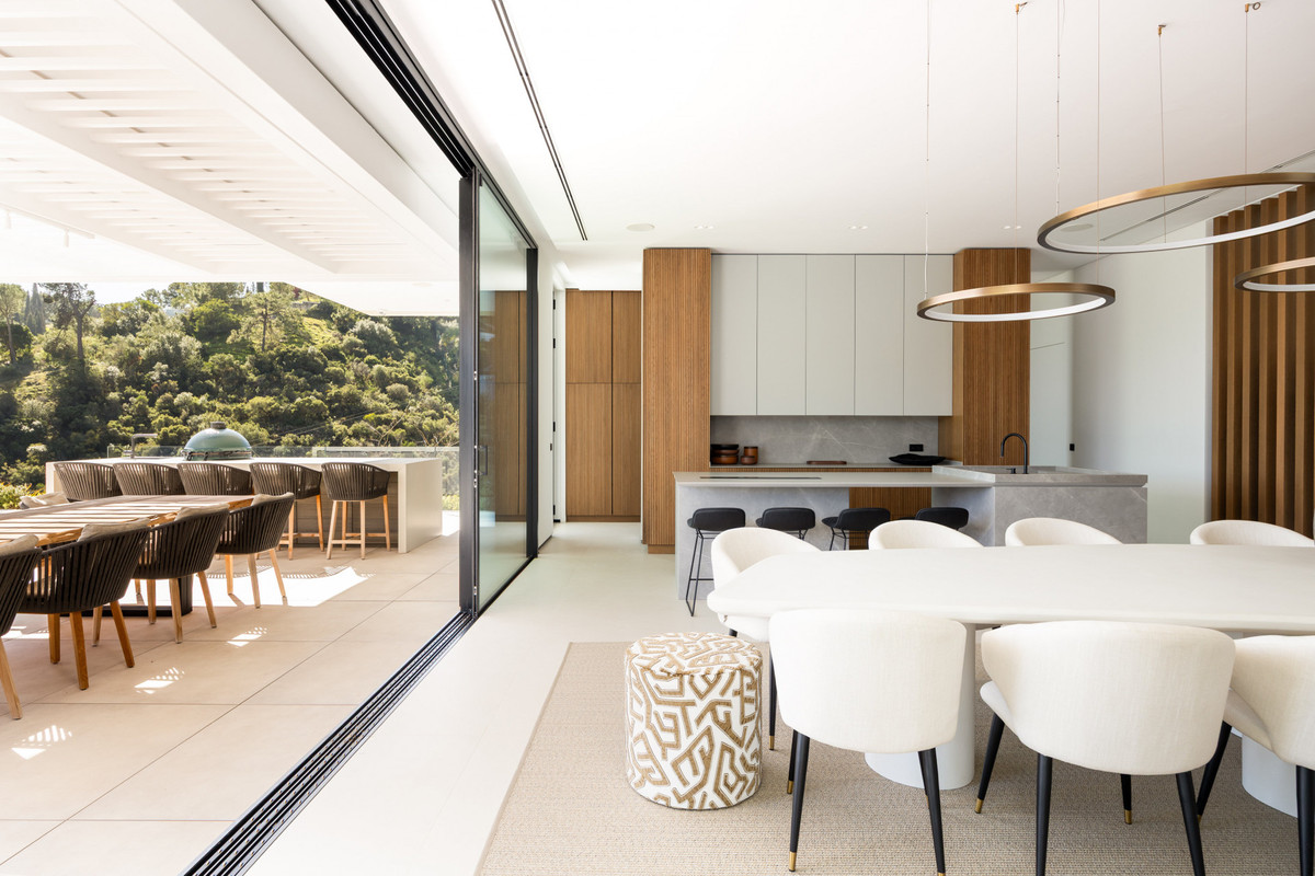 Se vende Villa - Chalet de 7 dormitorios en Costa Del Sol, Málaga, España