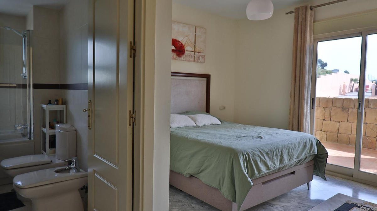 2 Bed Apartment for sale in Mijas Costa Del Sol, Málaga, Spain