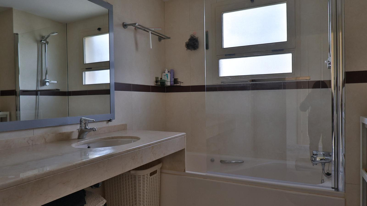 2 Bed Apartment for sale in Mijas Costa Del Sol, Málaga, Spain
