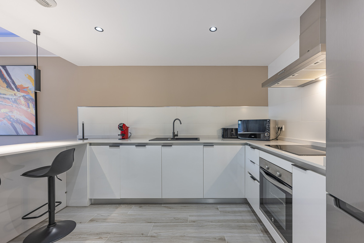 Se vende Apartamento Planta Baja de 2 dormitorios en Costa Del Sol, Málaga, España