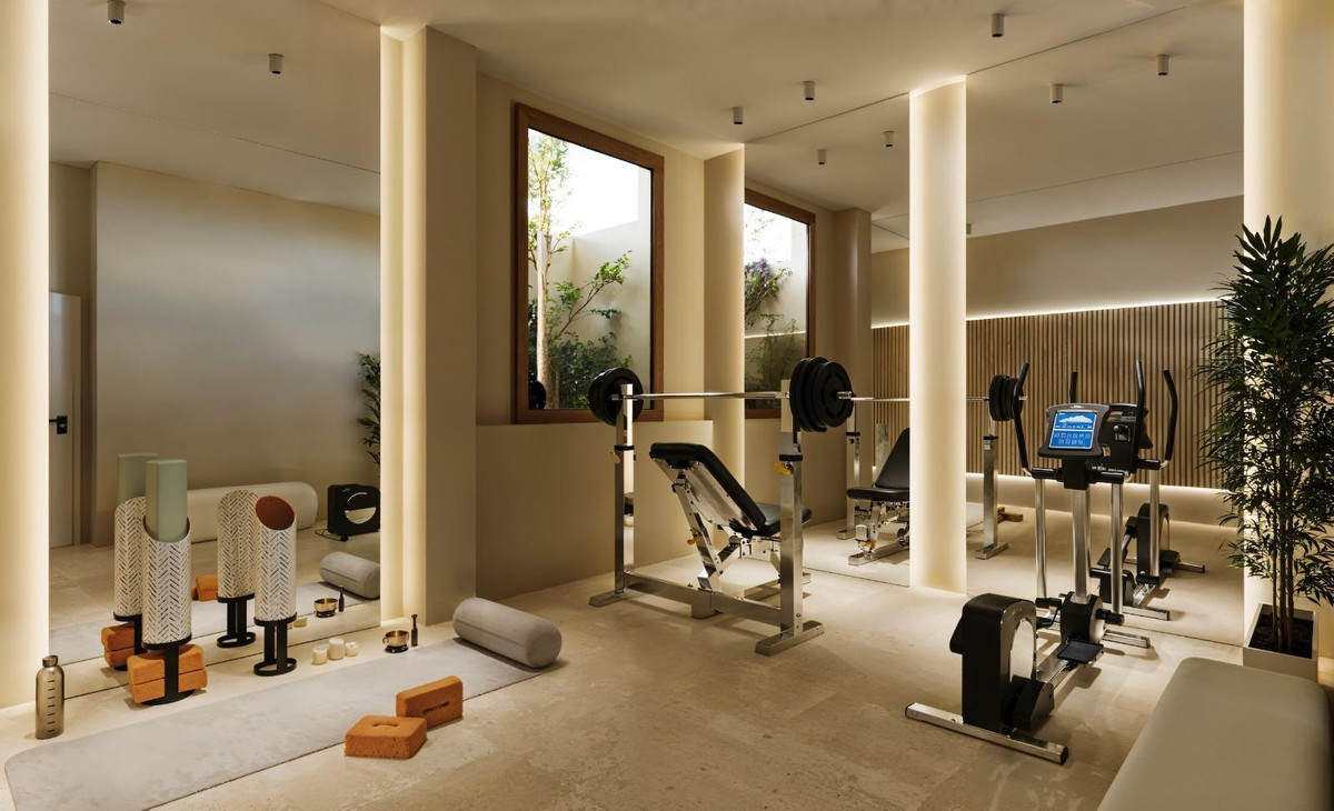 4 Bed Townhouse for sale in El Campello Costa Blanca, Alicante, Spain