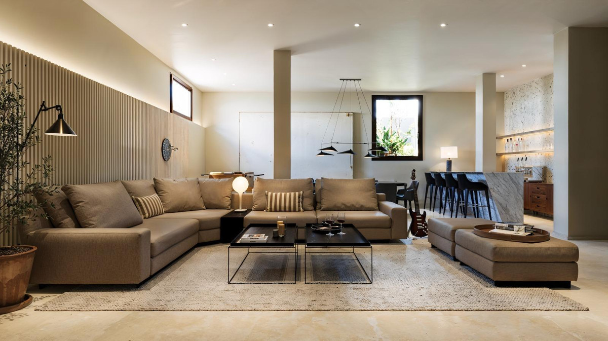 4 Bed Townhouse for sale in El Campello Costa Blanca, Alicante, Spain