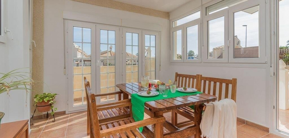 Se vende Adosada de 3 dormitorios en Costa Blanca, Alicante, España