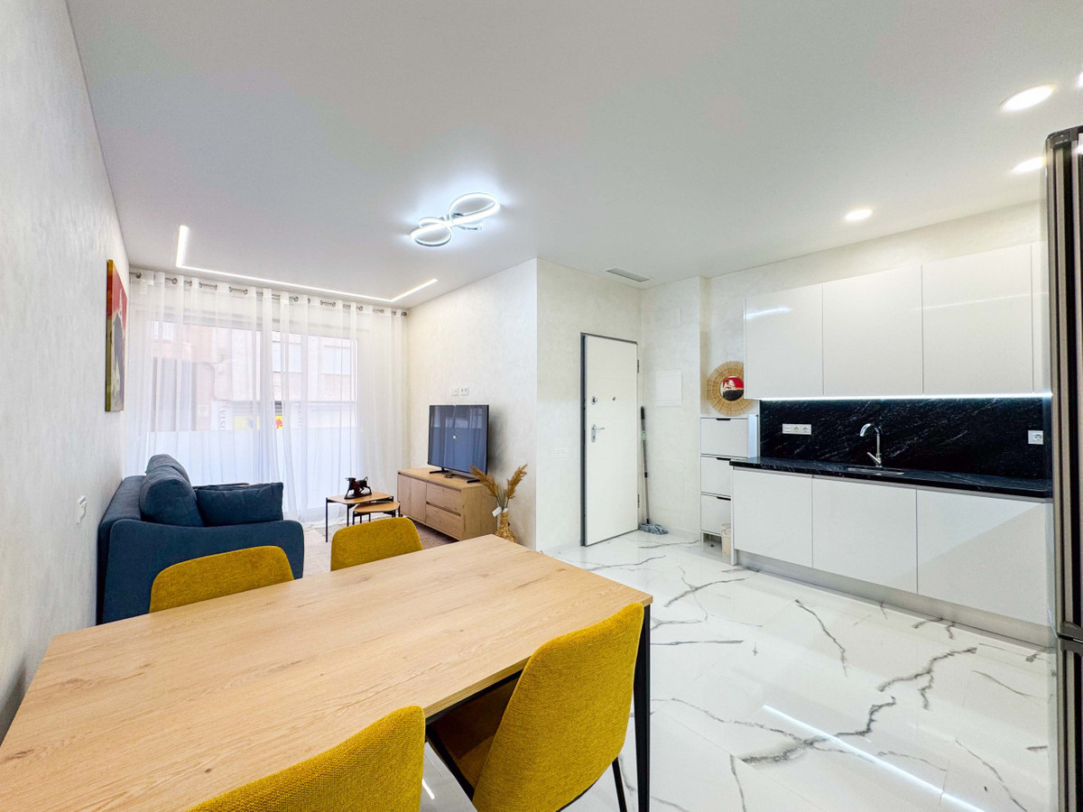 2 Bed Apartment for sale in Playa Del Cura Costa Blanca, Alicante, Spain