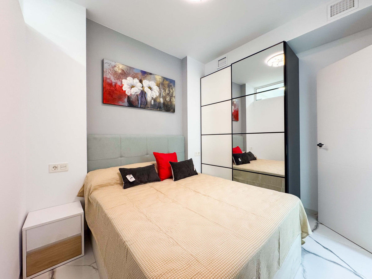 2 Bed Apartment for sale in Playa Del Cura Costa Blanca, Alicante, Spain