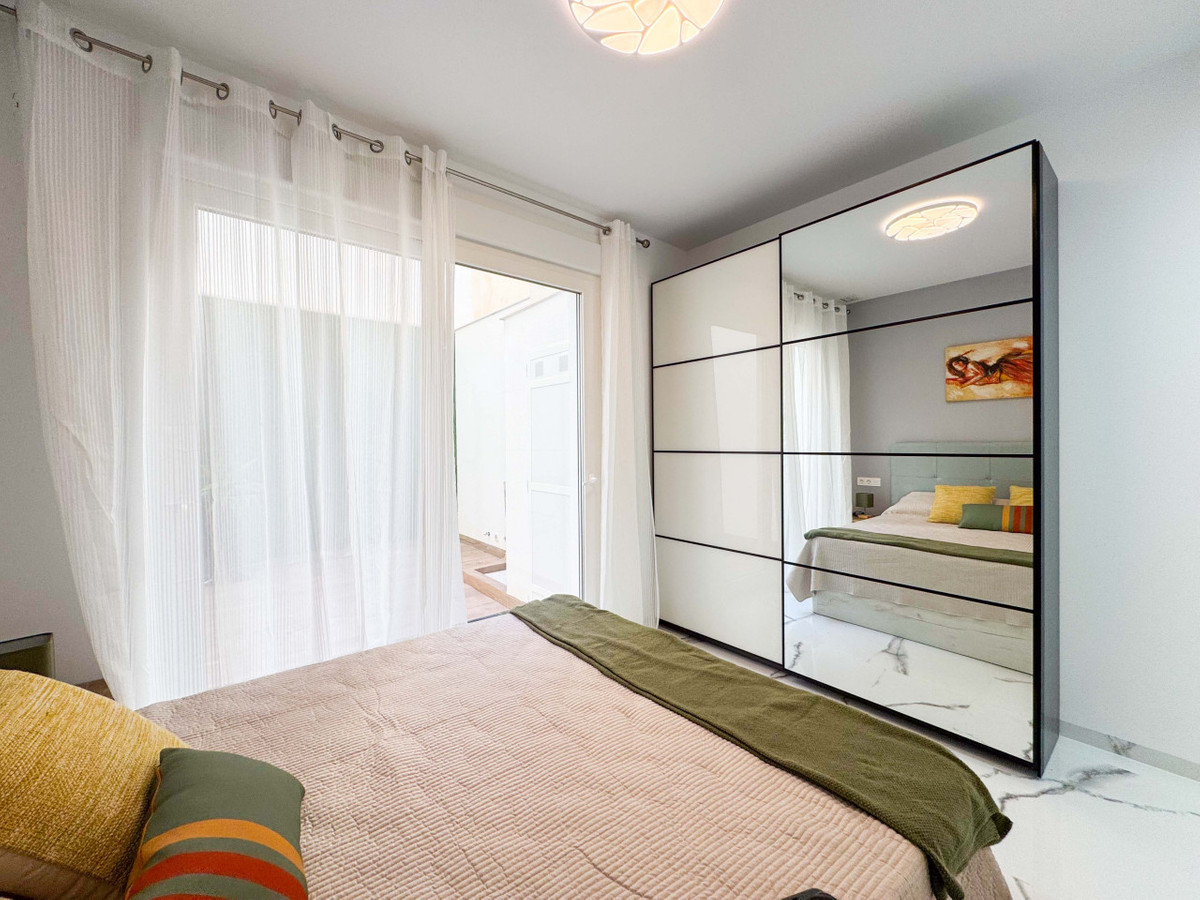 2 Bed Apartment for sale in Playa Del Cura Costa Blanca, Alicante, Spain