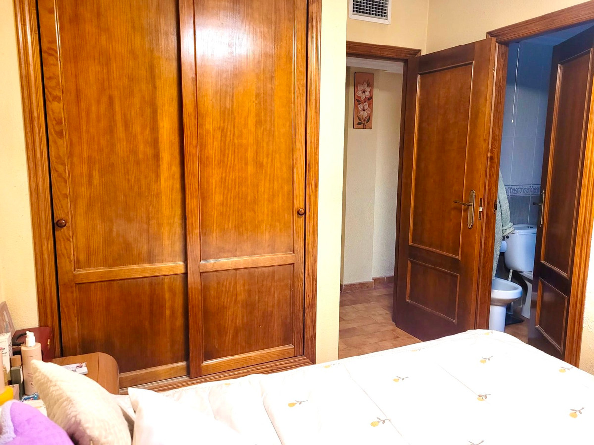 3 Bed Apartment for sale in Guardamar Del Segura Costa Blanca, Alicante, Spain