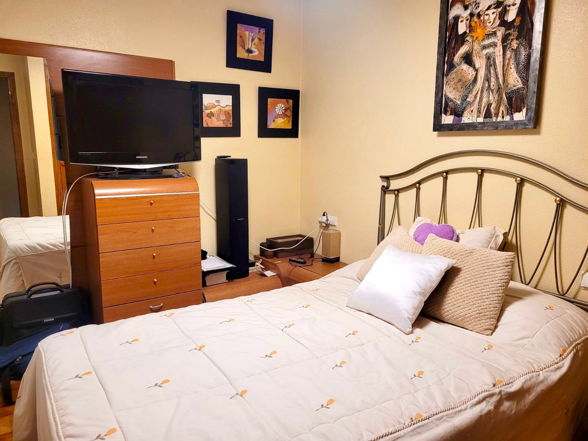3 Bed Apartment for sale in Guardamar Del Segura Costa Blanca, Alicante, Spain