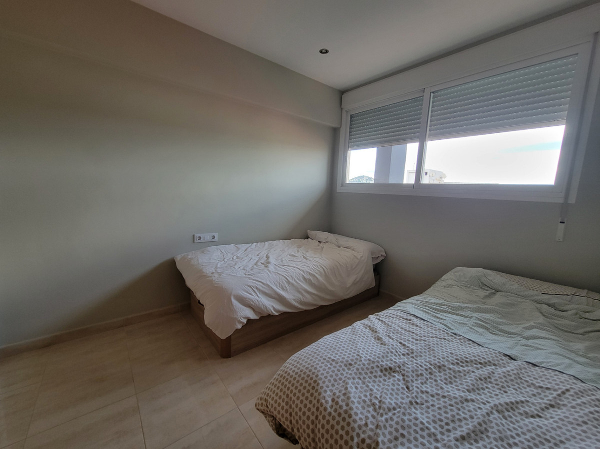 Se vende Apartamento Planta Media de 2 dormitorios en Costa Blanca, Alicante, España