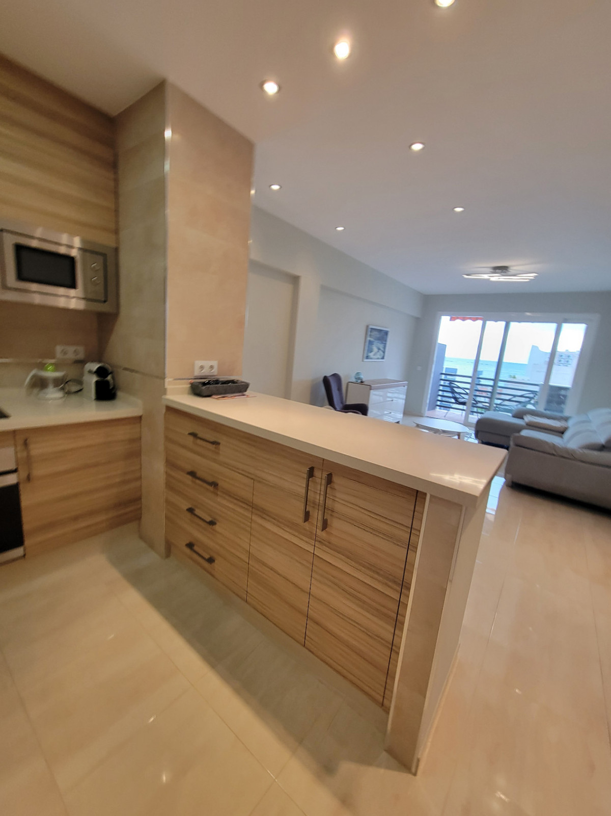 Se vende Apartamento Planta Media de 2 dormitorios en Costa Blanca, Alicante, España