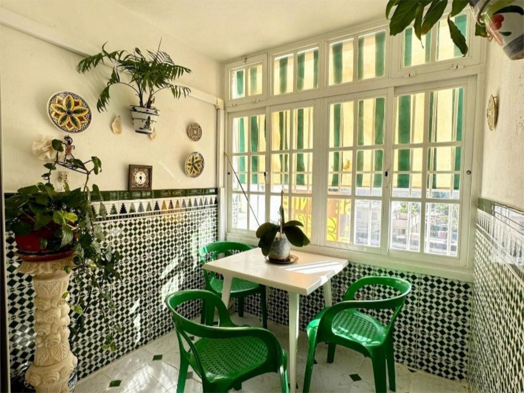 Se vende Apartamento Planta Media de 4 dormitorios en Costa Del Sol, Málaga, España