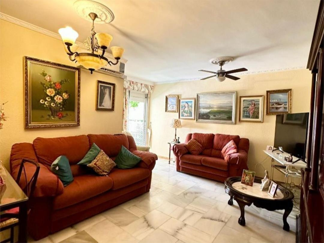 Se vende Apartamento Planta Media de 4 dormitorios en Costa Del Sol, Málaga, España